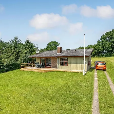 Holiday home Awesome In With House Sea View