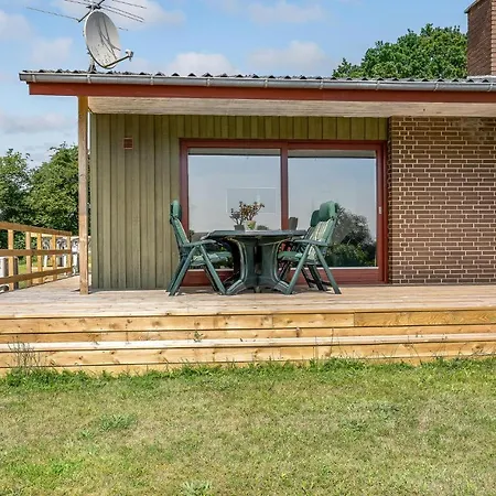 Awesome In With House Sea View