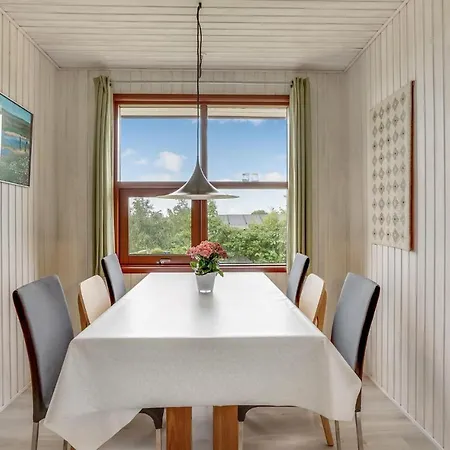 Holiday home Awesome In With House Sea View