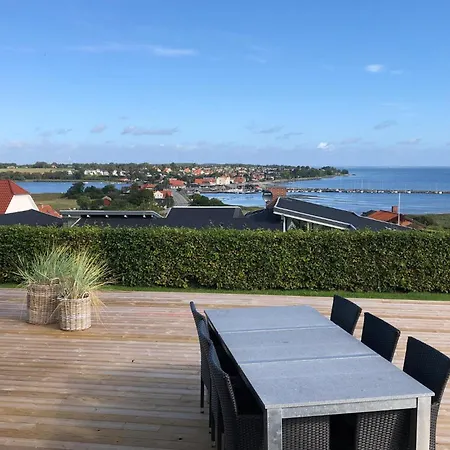 Feriehus 3 Bedroom Beautiful In