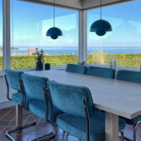 Feriehus 3 Bedroom Beautiful In Hejls