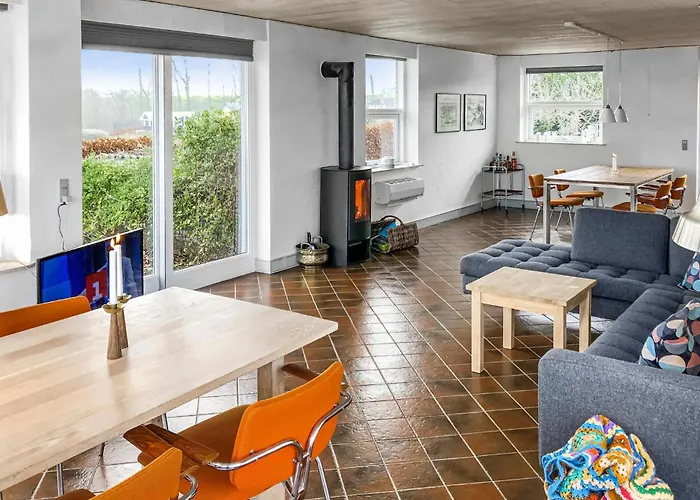 Casa vacanze 3 Bedroom Beautiful In *