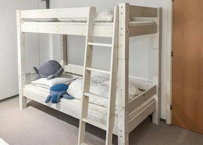 3 Bedroom Beautiful In Casa vacanze