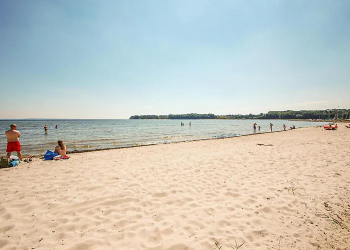 3 Bedroom Beautiful In *