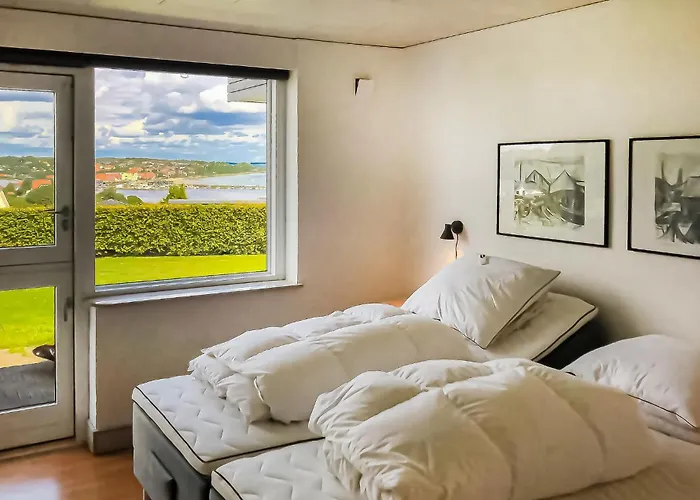 3 Bedroom Beautiful In *